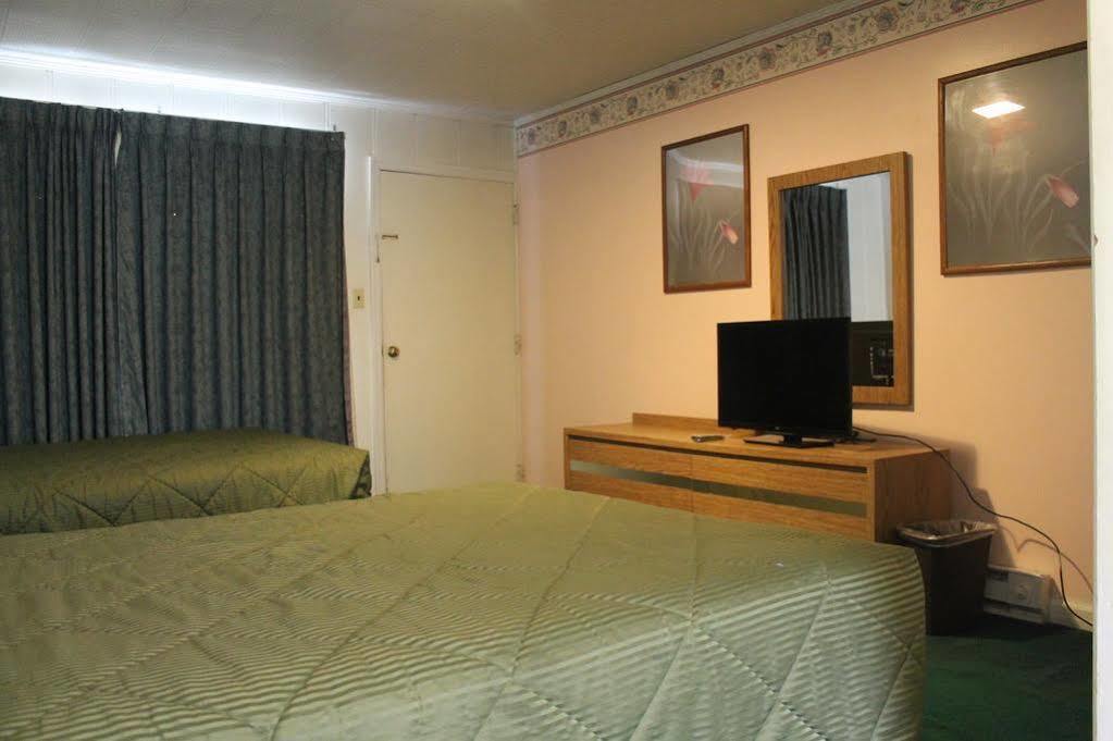 Horse Cave Motel Esterno foto